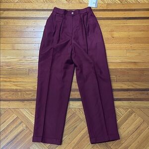 Jones New York Women's Burgundy Pants Size 6 NWT
